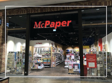 McPaper jetzt im Erdgeschoss (zwischen Deichmann und New Yorker) McPaper jetzt im Erdgeschoss (zwischen Deichmann und New Yorker)